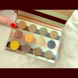 Color Story Pure Luxe Palette